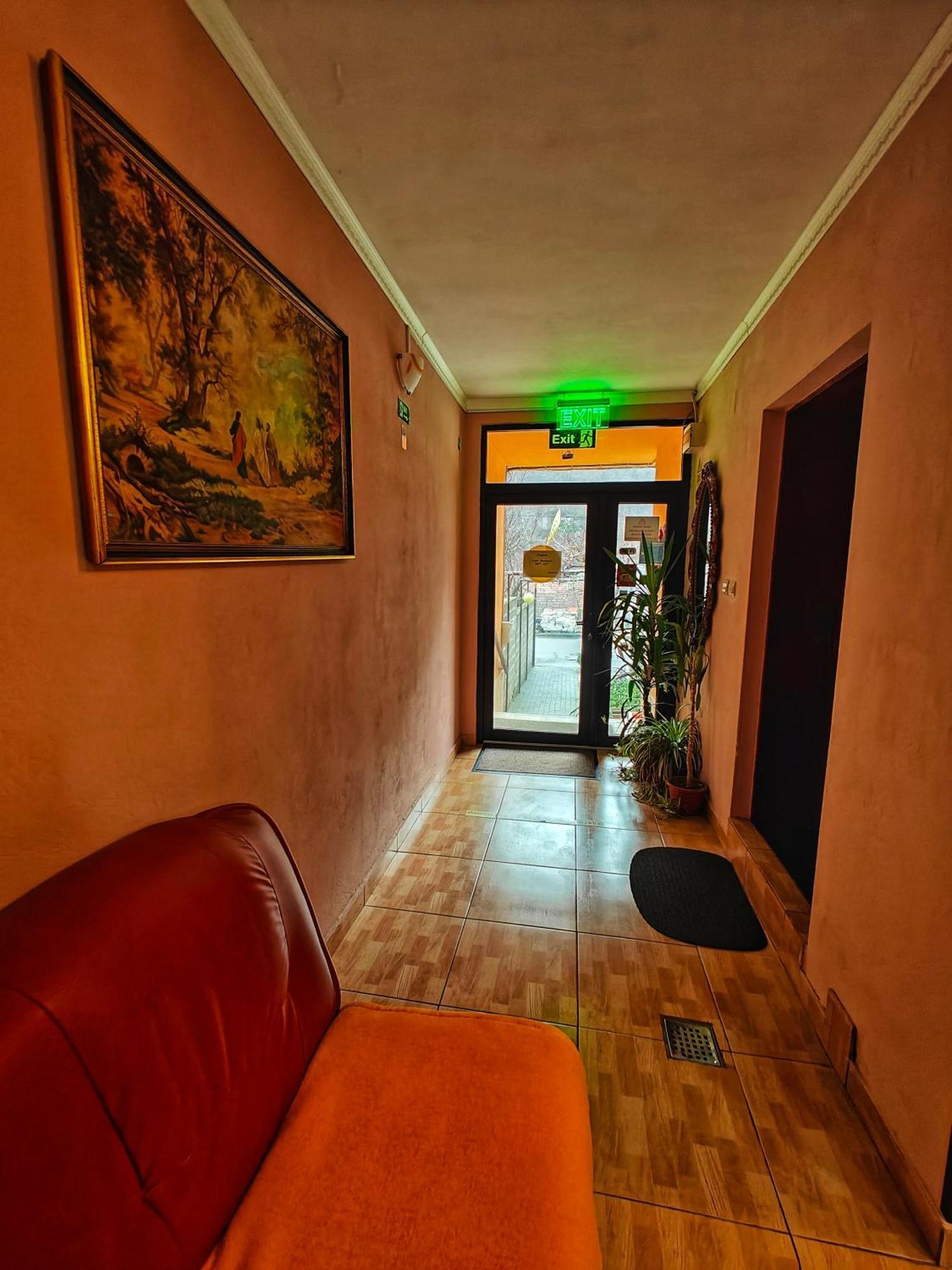 Апартаменты Casa Miclau Бэиле-Еркулане Экстерьер фото